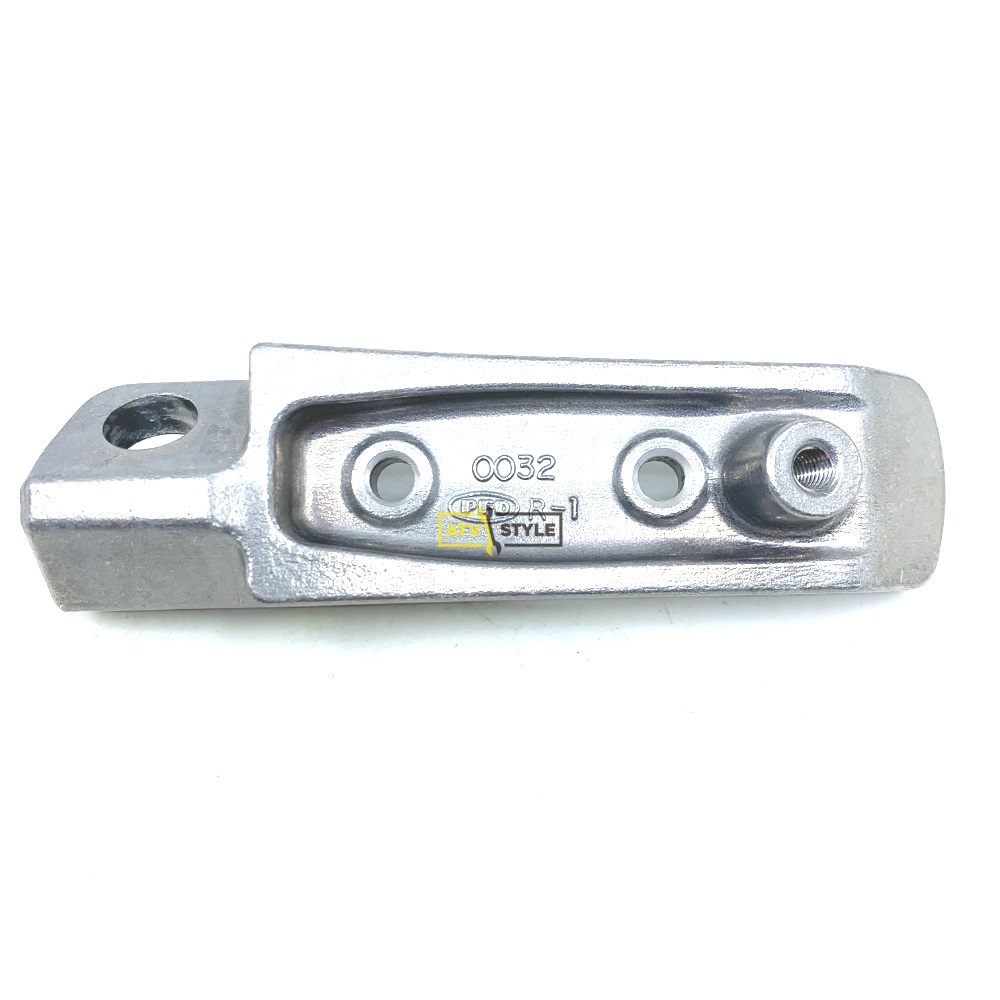 Подножка передняя правая Kawasaki 34028-0032