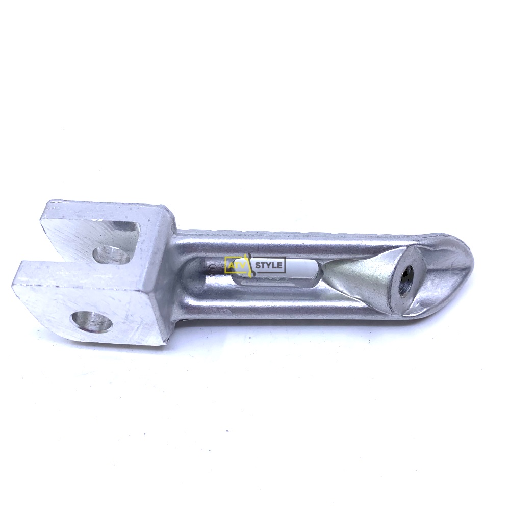 Подножка водительская левая Suzuki 43526-41G00-000
