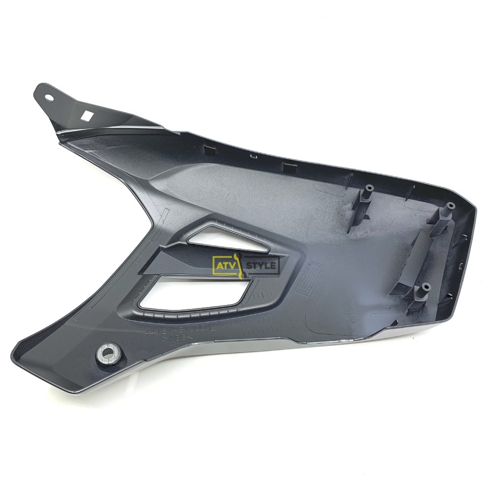 Обтекатель правый Suzuki 44181-31J00-YKV