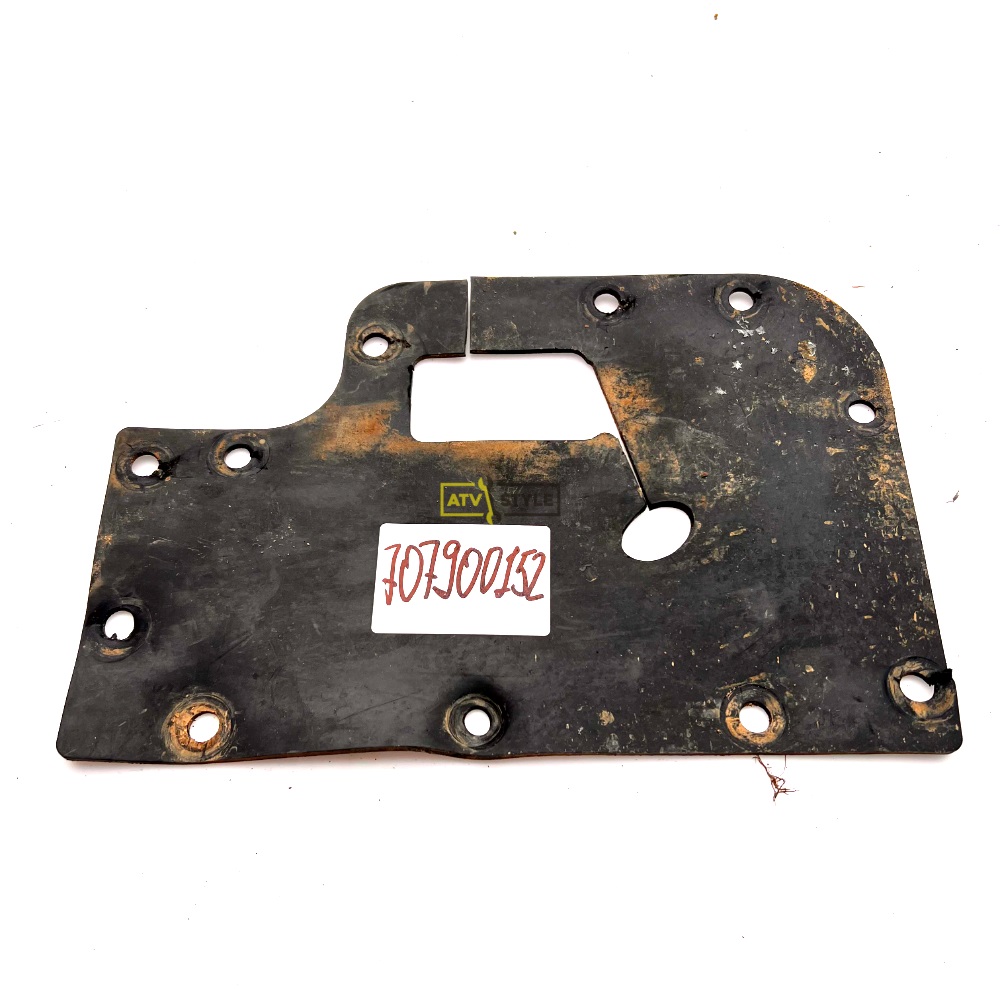 Дефлектор Can Am Mavrick б.у 707900152_б.у ( Vintage Parts )