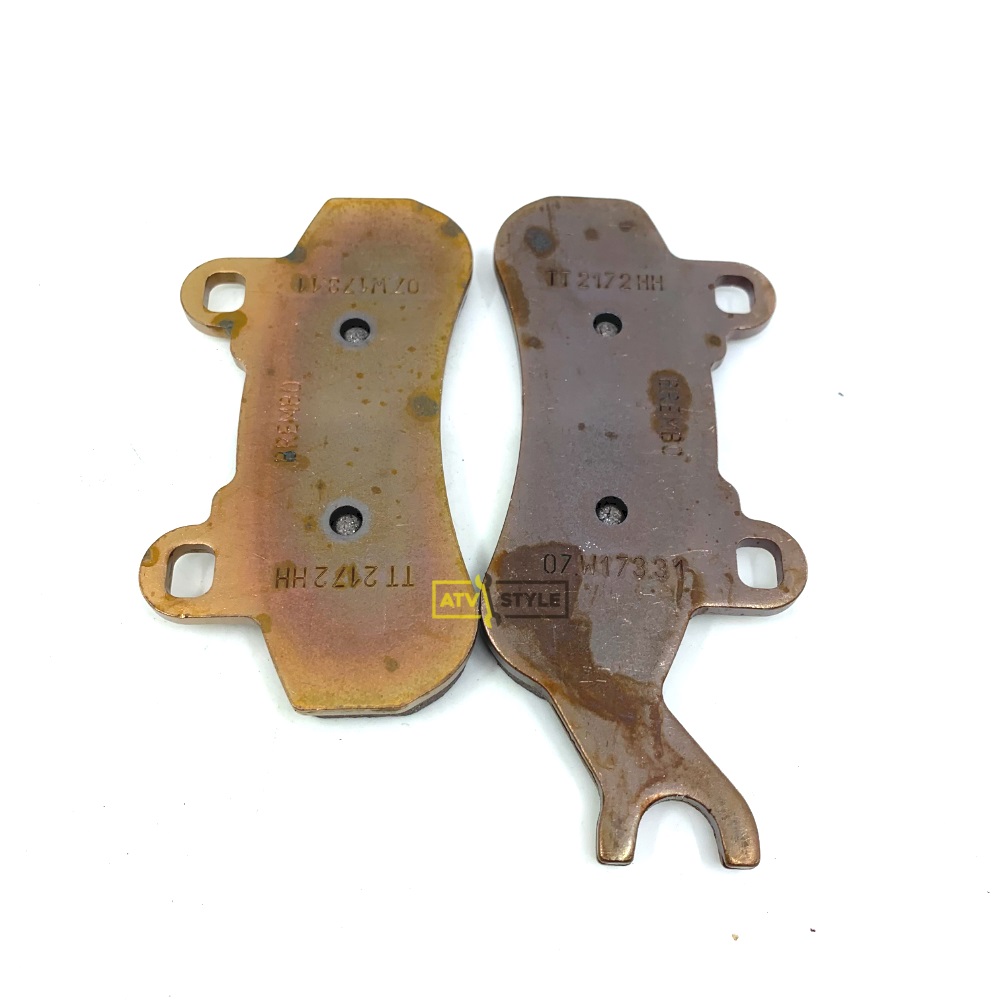 Тормозные колодки правые Can Am 715900380 (brembo)