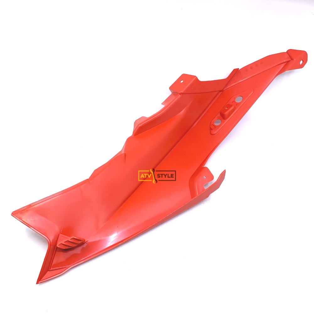 Правая боковина капота, красная Ski Doo 517306636