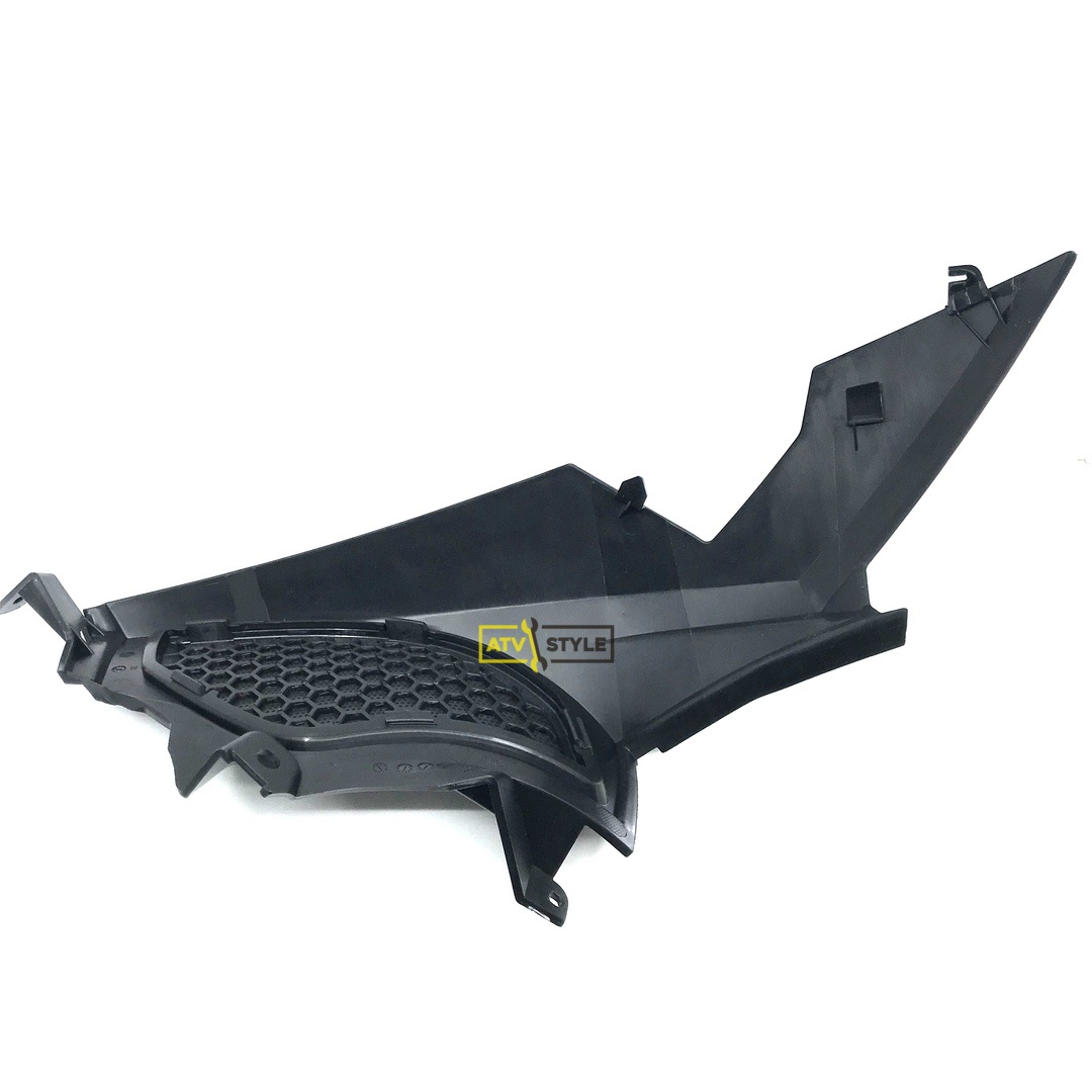 Пластик правой колонки Can Am Spyder 705009561