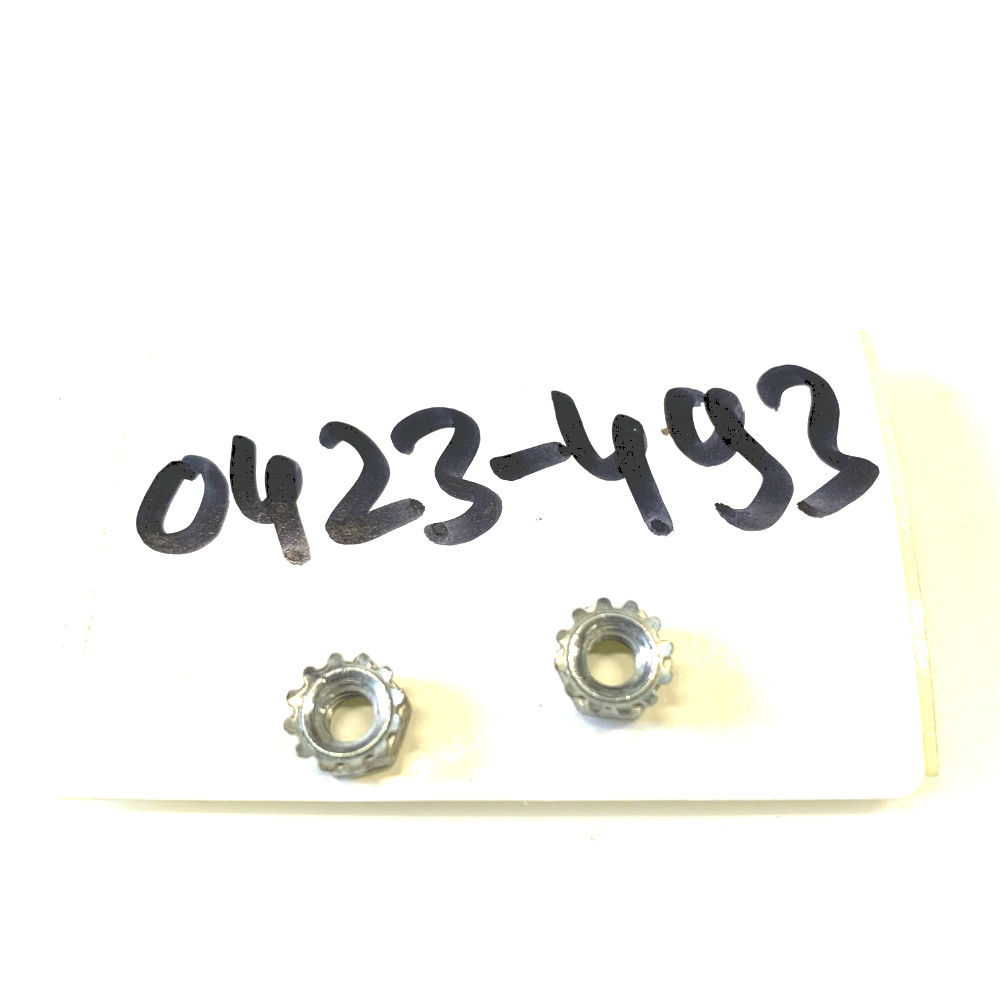 Гайка M4-.7 W/STAR WSR Arctic Cat б.у 0423-493_б.у
