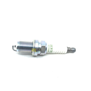 Свеча зажигания NGK BKR7E