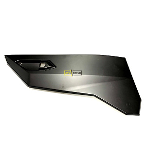 Передняя правая дверь Carbon Black BRP 705015617