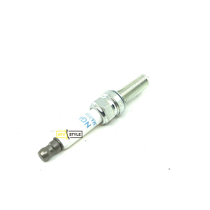 Свеча зажигания  LMAR9AI-8
