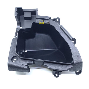 Панель перчаточного ящика Suzuki 92151-05H01-291