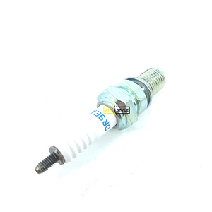 Свеча зажигания NGK DR9EA