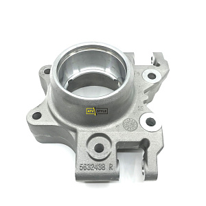 Поворотный кулак задний правый Polaris 5137181