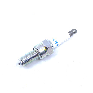 Свеча зажигания  BRP 415129599 ( CR7EB )