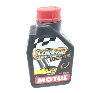 Масло вилочное MOTUL 1л. Factory Line Light 5W 821811