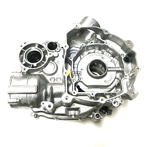 Картер двигателя Yamaha 3B4-15100-27-00