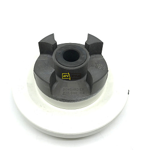 Drive Coupler, Engine PTO Coupler 420958096 (снято с производства)